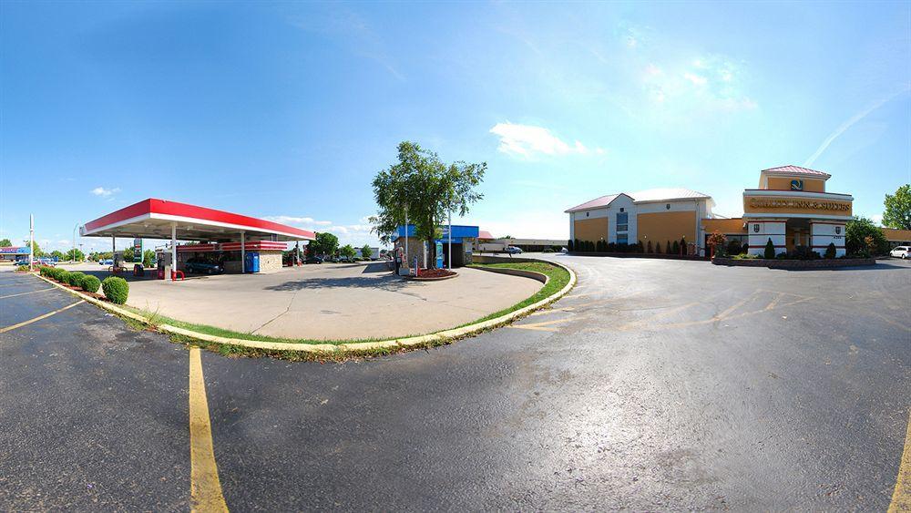 Quality & Kansas - I-70 East Independence